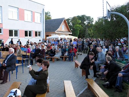 Rozmiar: 33780 bajtów