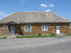 Sołectwo Wojnówka - budynek przed remontem